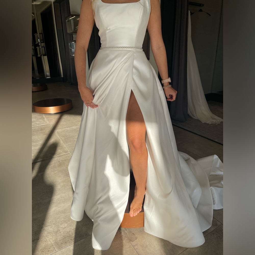 Enzoani Love Arlette Wedding Dress